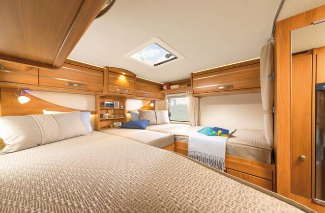 hymer_ml_t_bett_1.jpg