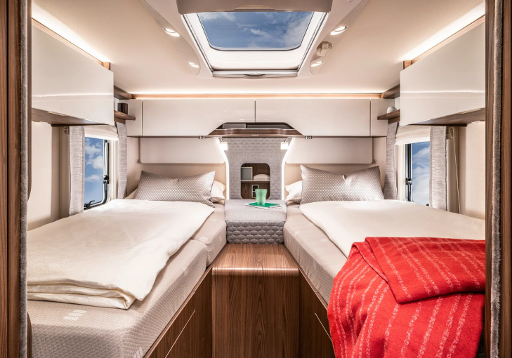Hymer B-Class MasterLine - фото №10