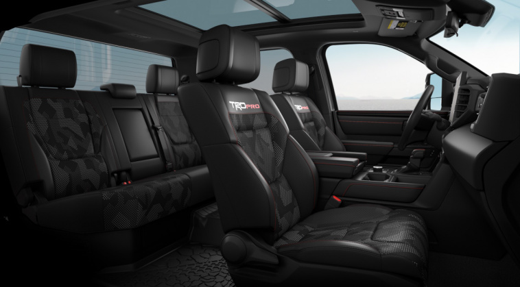 Toyota Tundra - фото №6