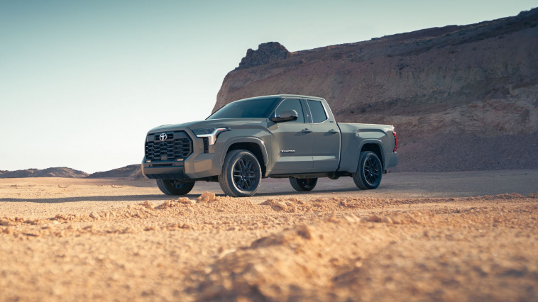 Toyota Tundra - фото №9
