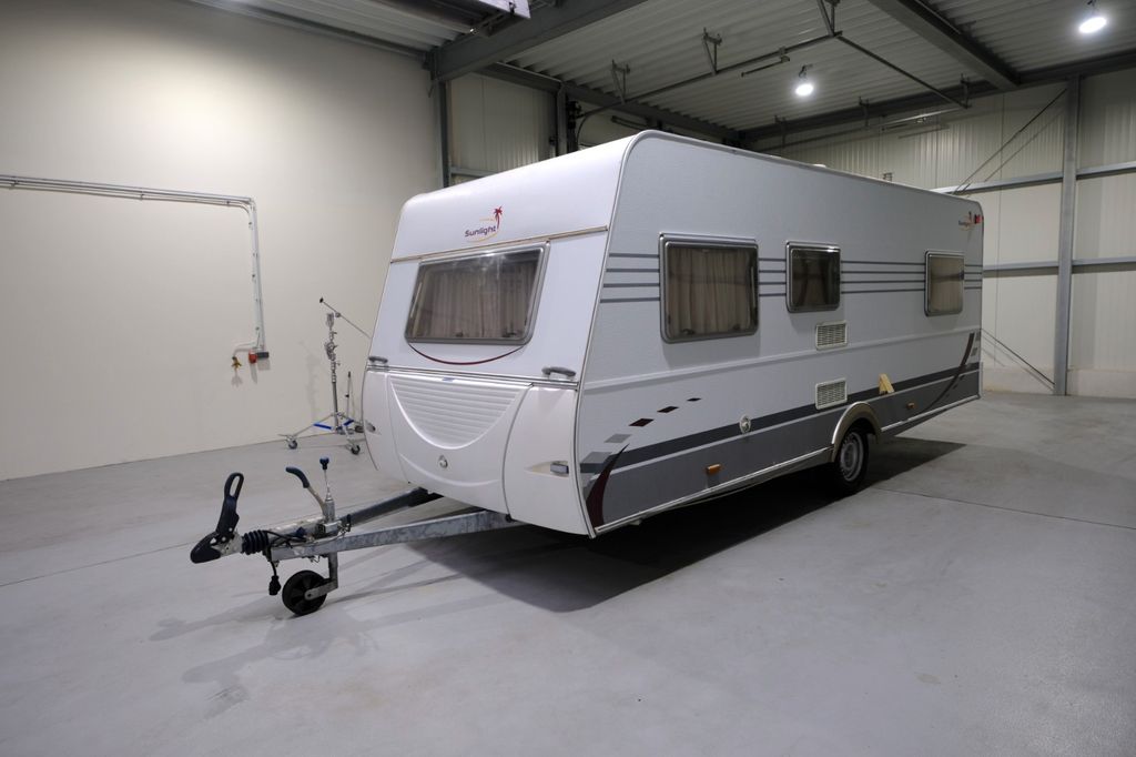 Sunlight C 55 V/Einzelbetten/Rundsitzgruppe