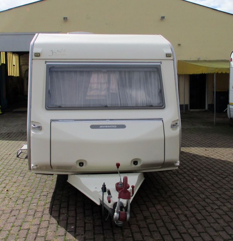 Avento Jubilee 445 Festbett/Mover/Autark/4Pers./Zelt/WC