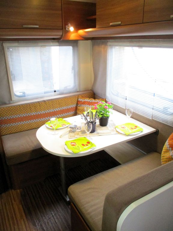 Adria Altea 462 Festbett/Mover/4Pers./WC/100KM/1.Hd.