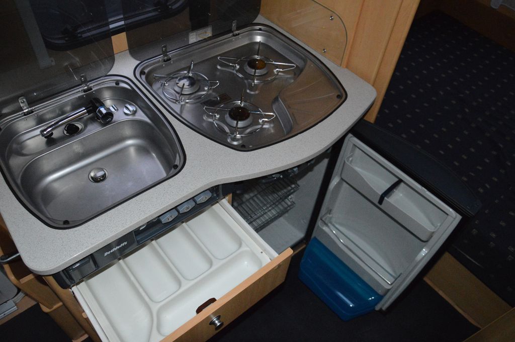 Dethleffs 450 Camper. Neues Vorzelt incl Boden.