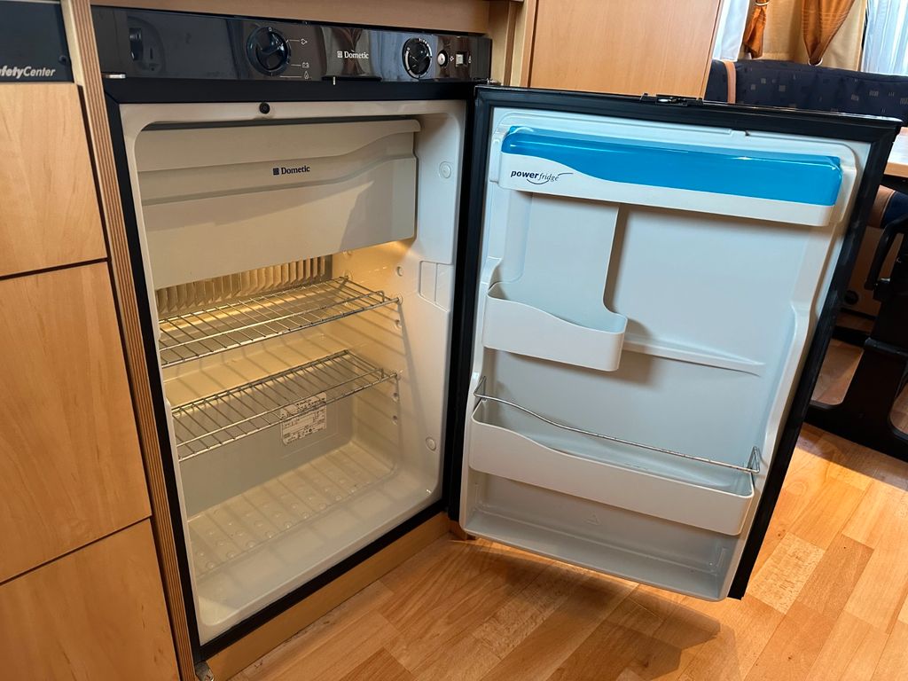 Dethleffs 395HK Camper mit Mover und Markise