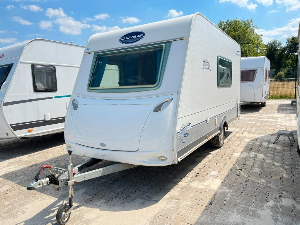 Caravelair ANTARES LUXE 400 - Querbett/Mittelsitz