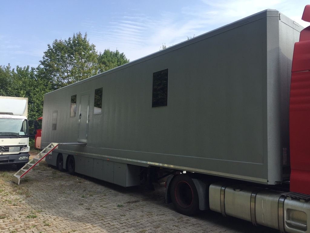 Другие Krone 12 m 3 x Zimmer Wohnanhänger