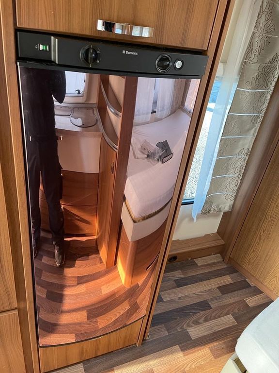 Tabbert Bellini590/Klima/Dusche/WC/gr Kūhlschk/Leder/Alu