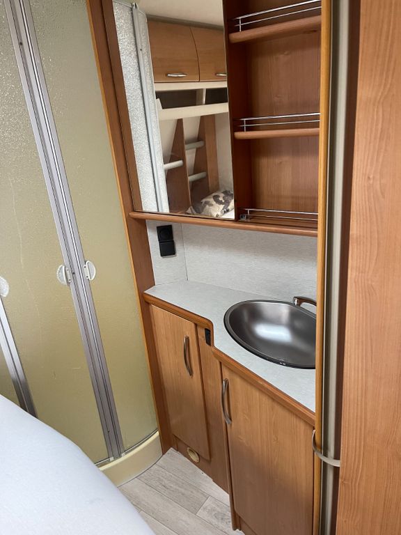 Fendt Saphir 495/Klima/Dusche/WC/Gr Kūhlschk/Alu