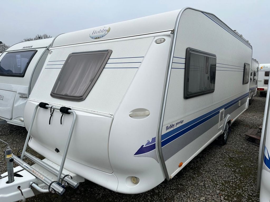 Hobby 560 UL prestige EINZELBETTEN VORZELT MOVER