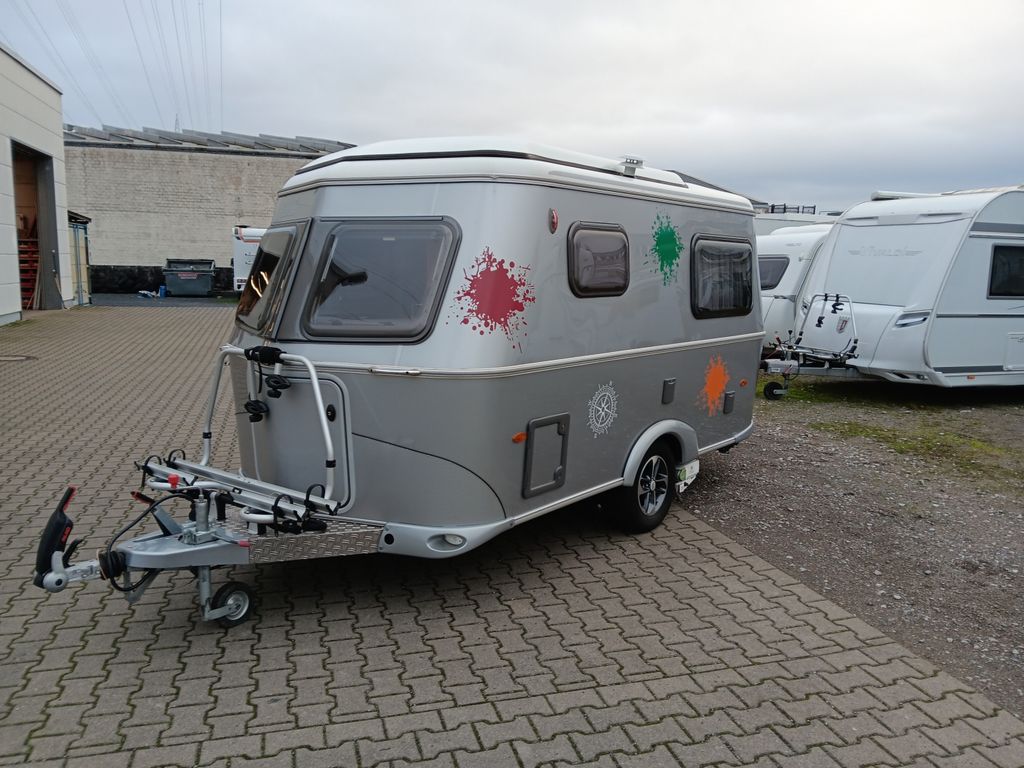 HYMER / ERIBA / HYMERCAR Touring Familia 320