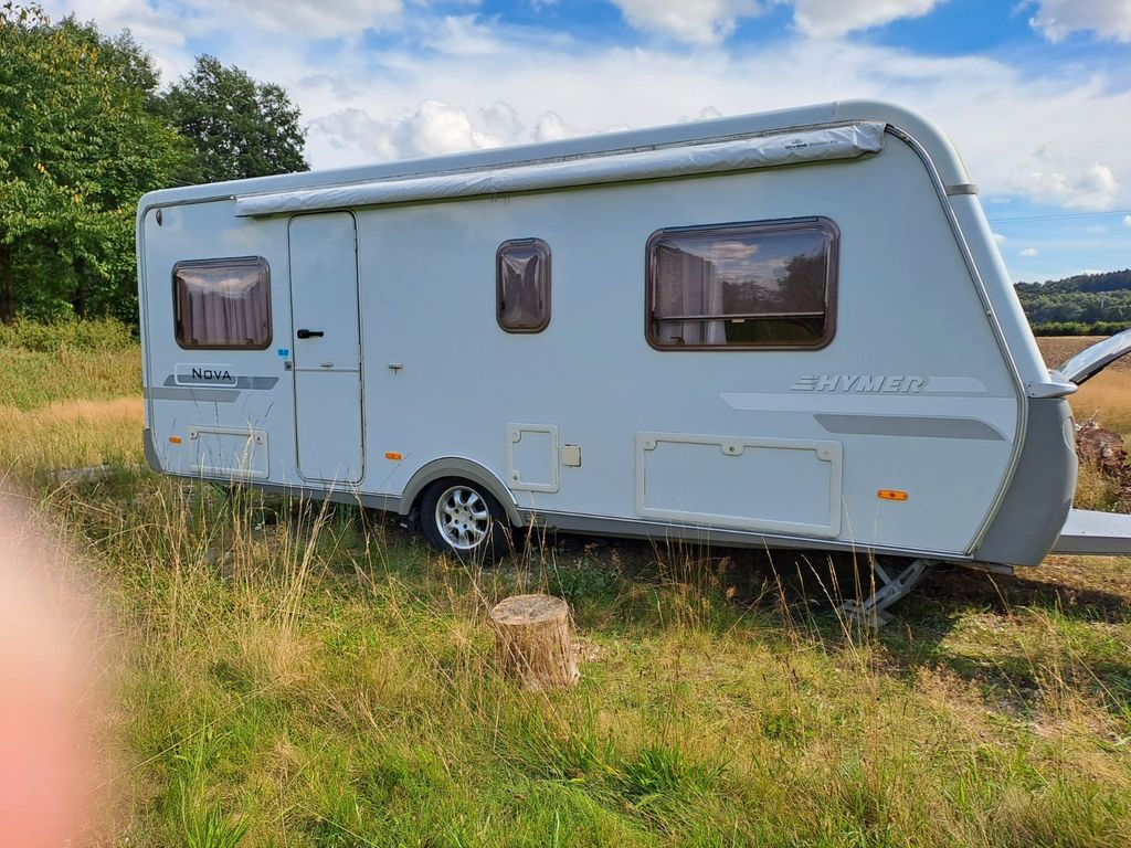 HYMER / ERIBA / HYMERCAR Eriba 532A Mit Vorzelt