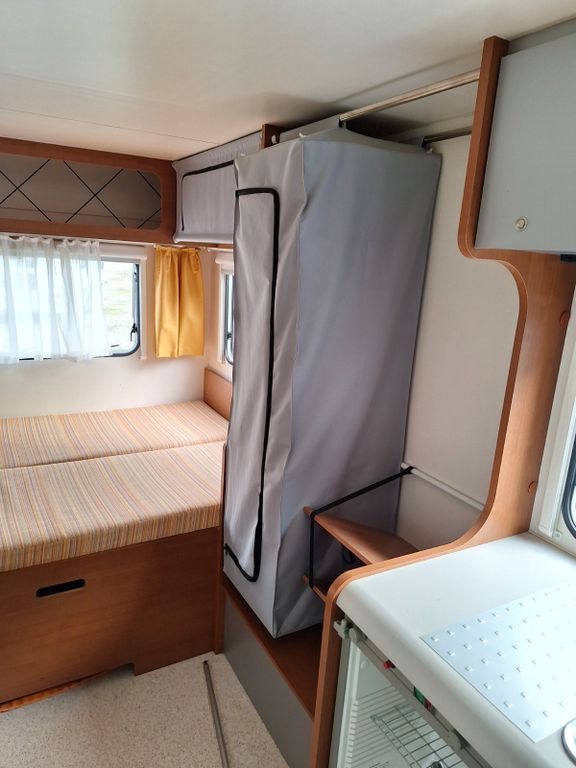 Knaus Deseo 400, bj 2010, Markiese geschl. sehr gepfl.
