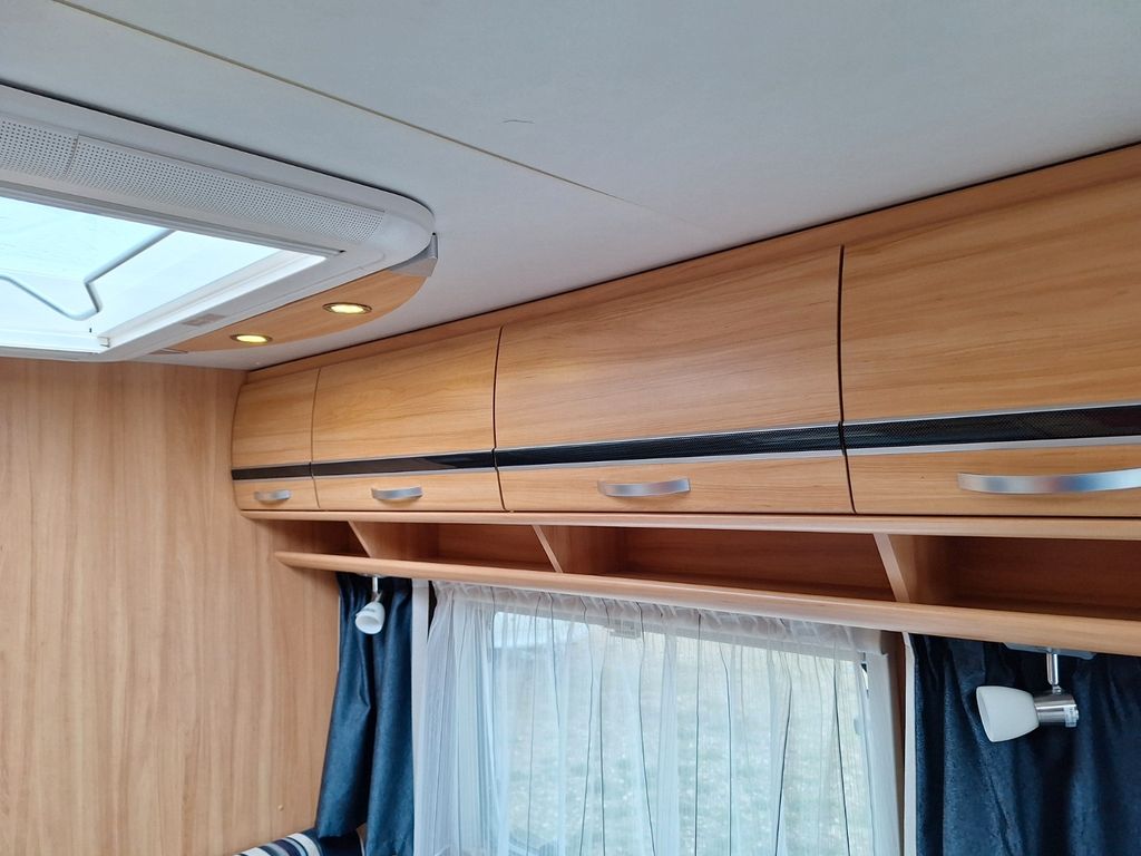 Dethleffs 500 SK , Stockbett,Wigo Vorzelt, 5 pers, top.