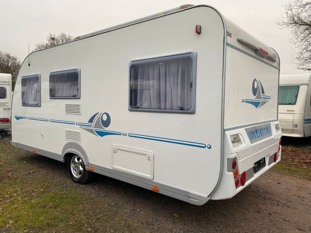 Adria 502 UP Adiva FESTBETT 1500 KG
